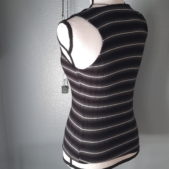 Arizona & Co. Black Striped Ribbed Tank Top - Picture 5 of 5